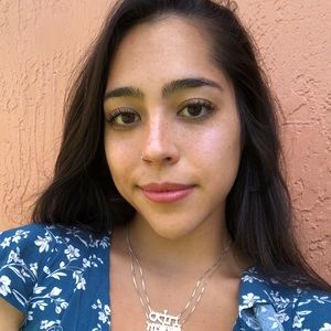 Meet your Posher, Veronica